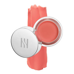 Sensual Lip and Cheek