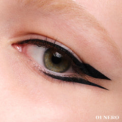 Lines Durable Gliding Eye Pencil