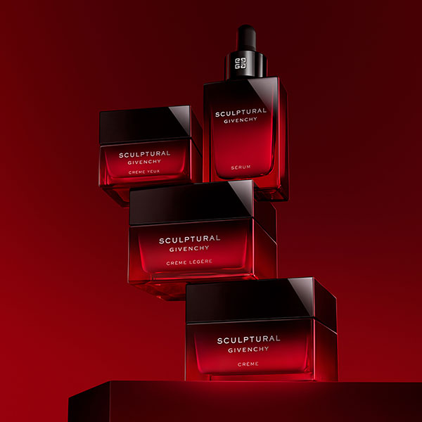 Sculptural Creme Léger