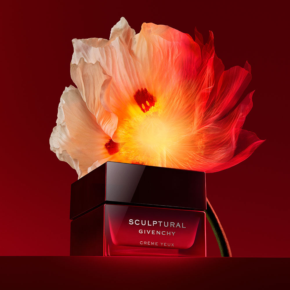 Sculptural Creme Yeux