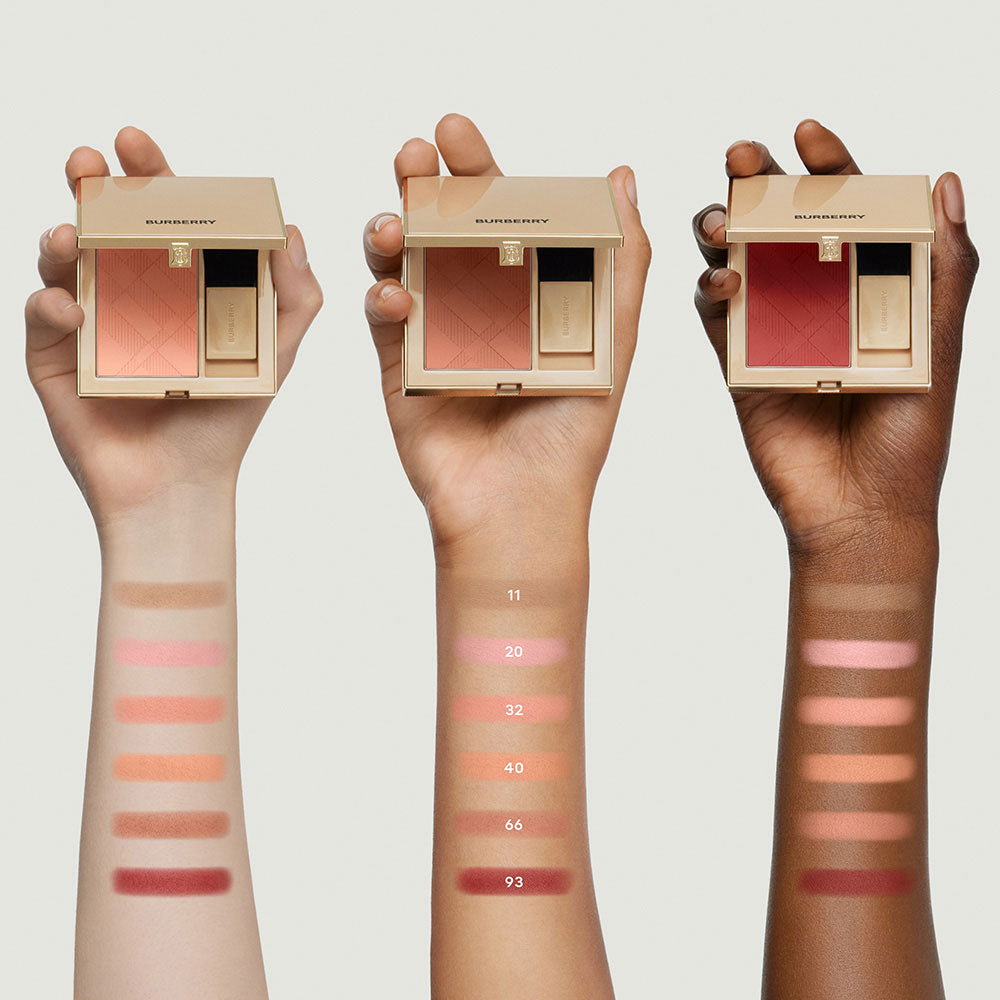 Burberry Outdoor Blush