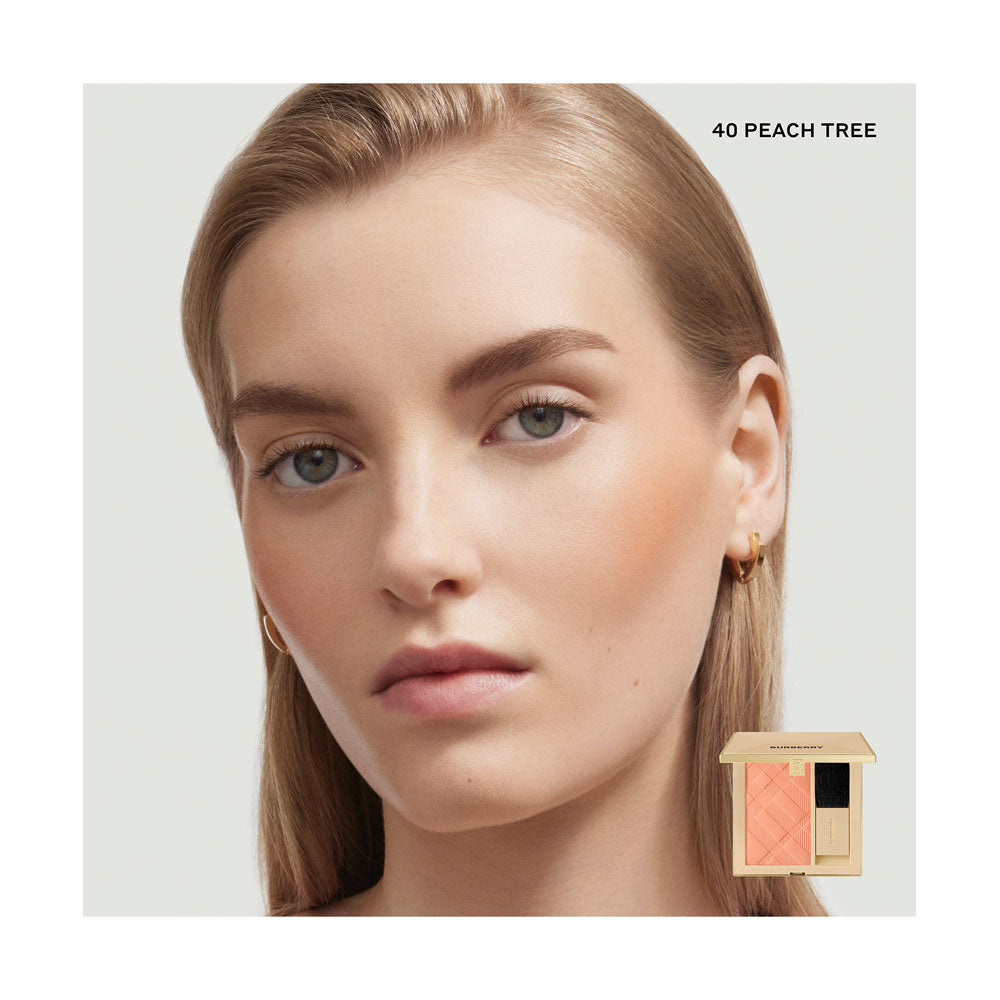 Burberry Outdoor Blush