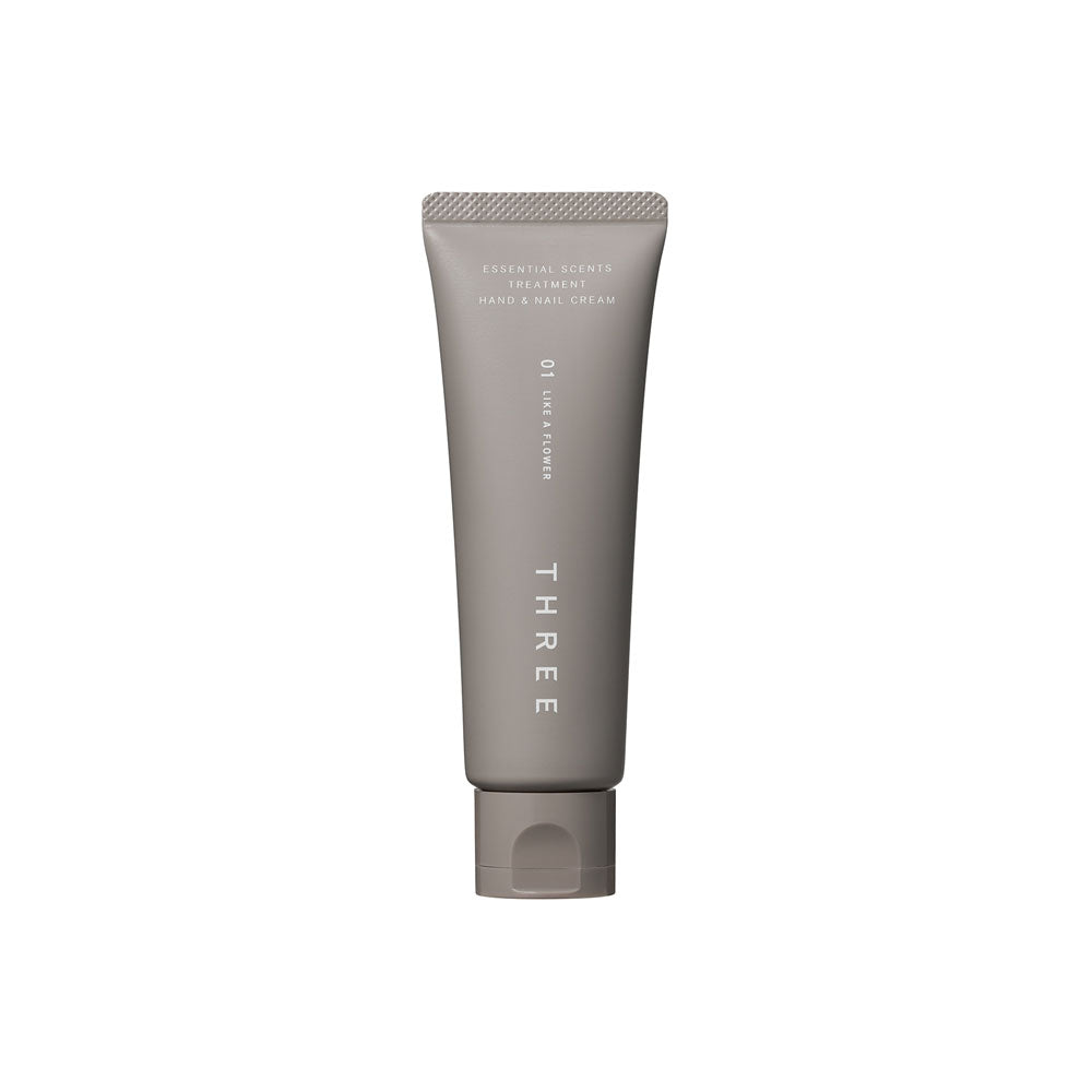 THREE Essential Scents Treatment Hand & Nail Cream 01